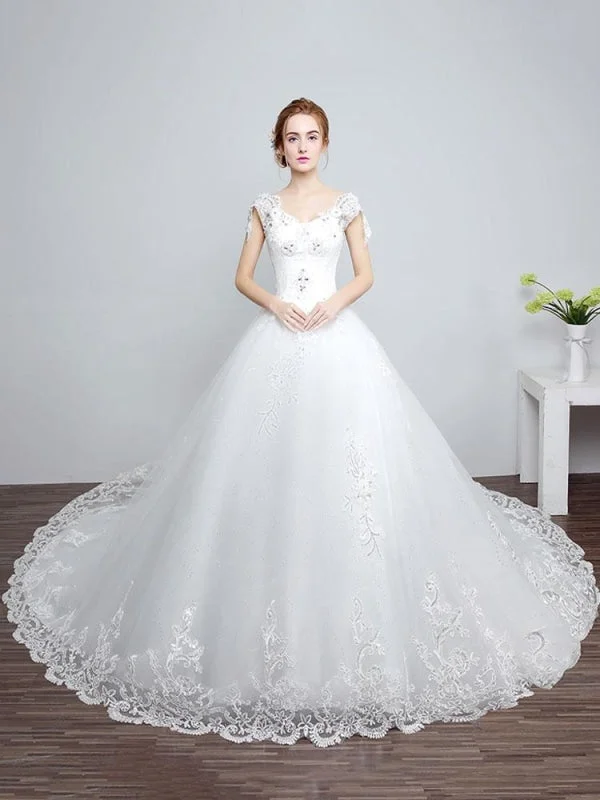 Princess Wedding Dresses Ivory Backless Bridal Dress Lace Applique V Neck Long Train Wedding Gown Romantic Lace Dress