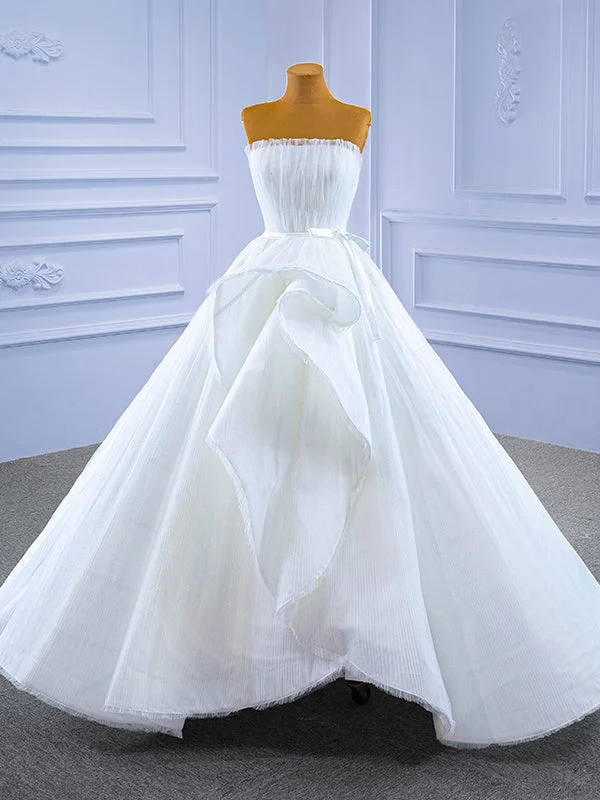 White Tulle Strapless Pleats Wedding Dress Full Skirt Gown