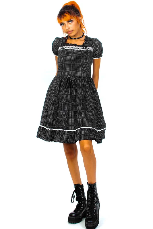 SOLD! Trendy unclassified dresses